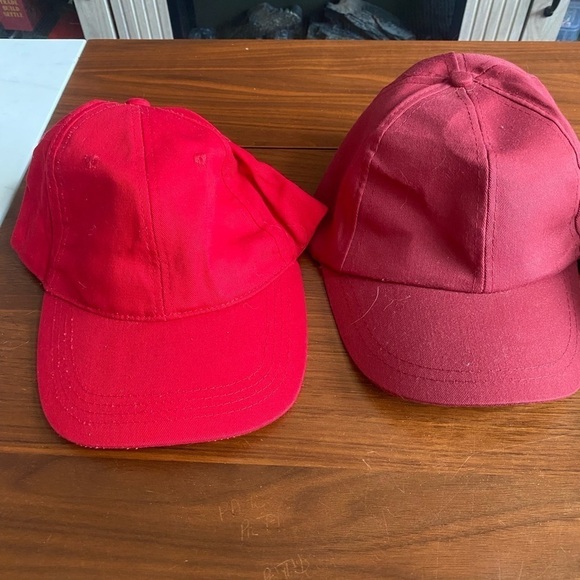 Bundle of Three Solid Colored Hats - Picture 4 of 4